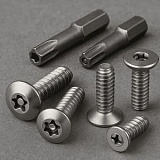 Какие факторы влияют на выбор материала для антивандальных креплений?